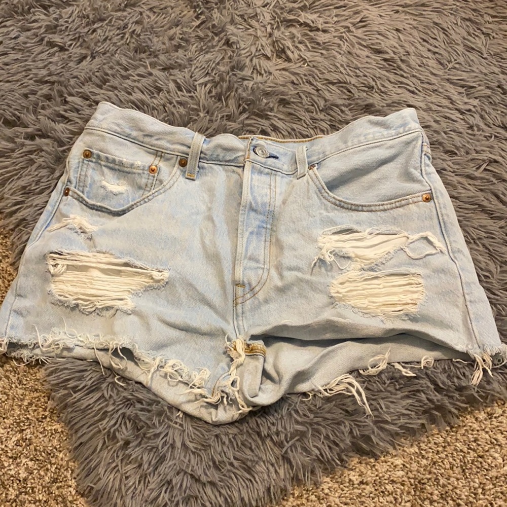 Levi 501 distressed shorts